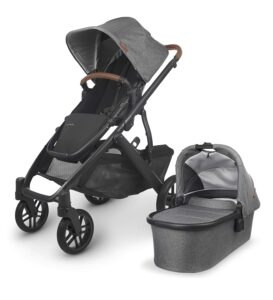 can baby sleep in stroller bassinet at night 